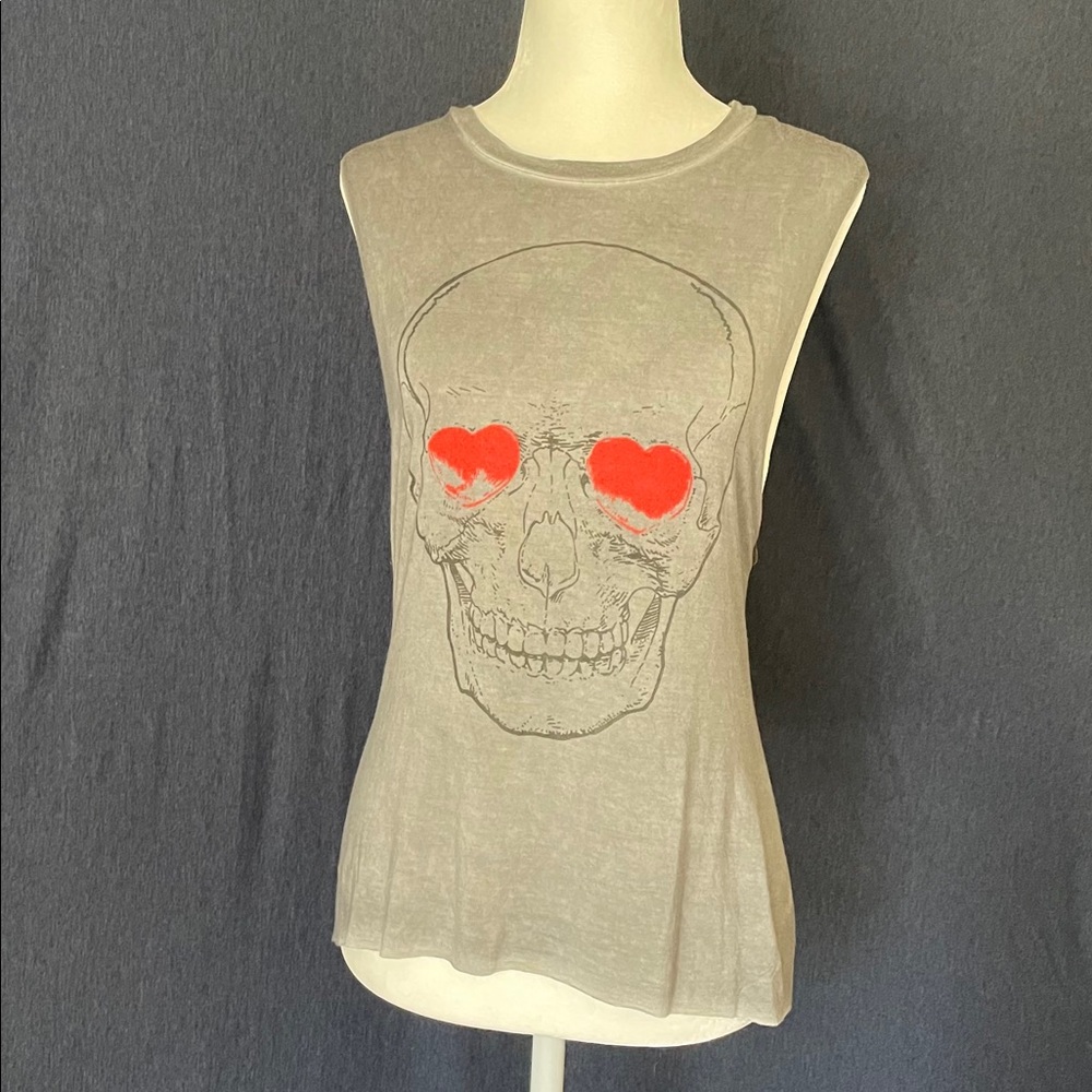 American Eagle Heart-Eyes Skull Tank Top